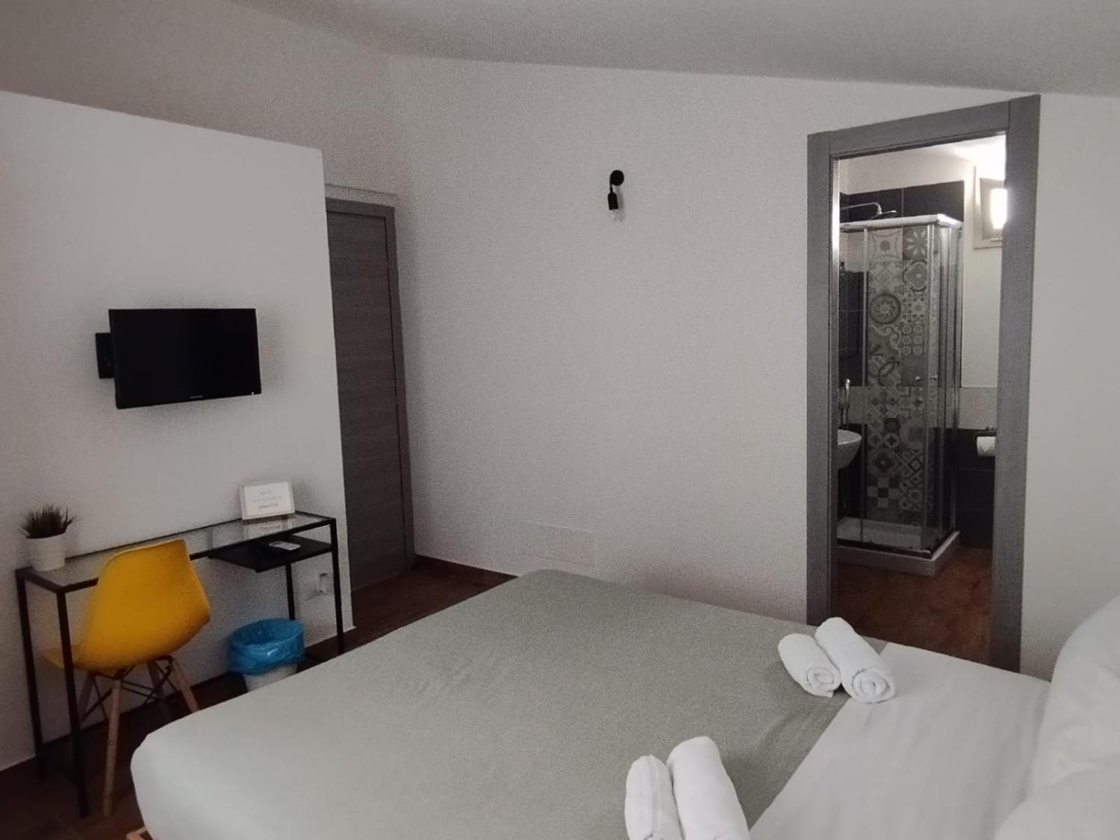 Triscele House Hotell Palermo Exteriör bild